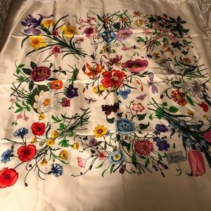 Gucci Garden Floral Scarf